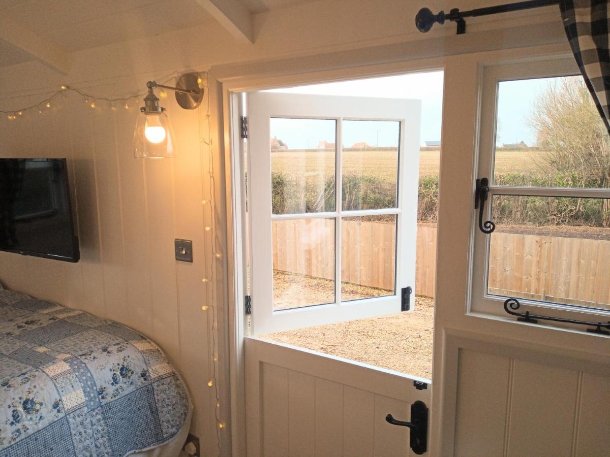 Yew Tree View Luxury Shepherd'S Hut Sturminster Newton Eksteriør billede