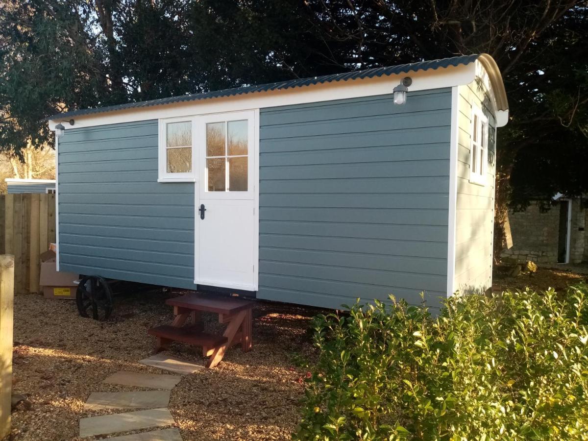 Yew Tree View Luxury Shepherd'S Hut Sturminster Newton Eksteriør billede