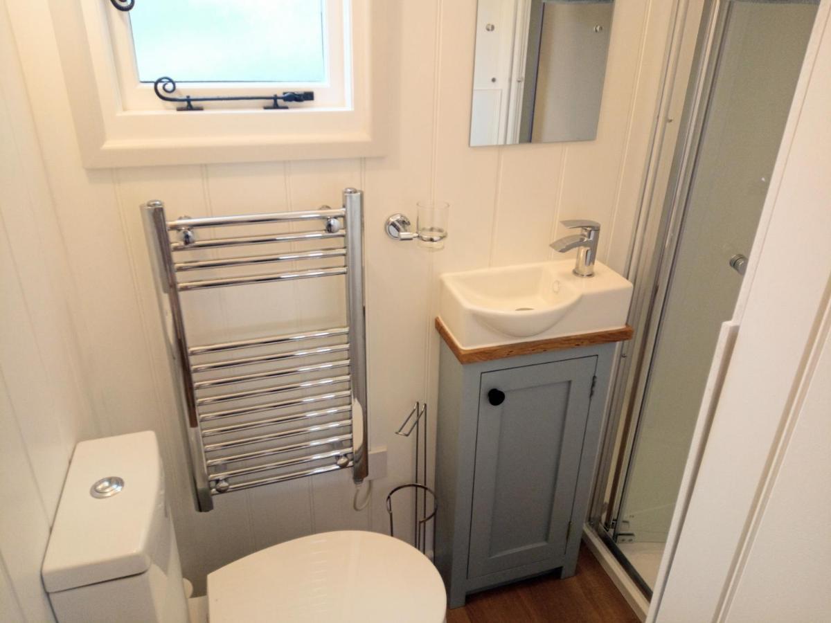 Yew Tree View Luxury Shepherd'S Hut Sturminster Newton Eksteriør billede